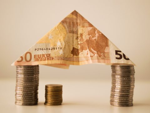 Fridaygroup de niet zo openbare financien